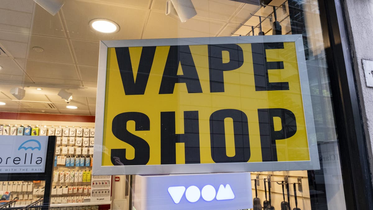 Sign reading "Vape Store"